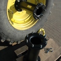 Producteur d'accessoires pour tracteurs, roues pour machines agricoles, Pologne