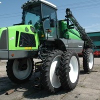 Producteur d'accessoires pour tracteurs, roues pour machines agricoles, Pologne
