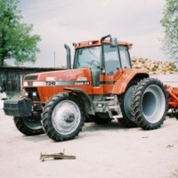 Producteur d'accessoires pour tracteurs, roues pour machines agricoles, Pologne