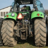 Producteur d'accessoires pour tracteurs, roues pour machines agricoles, Pologne