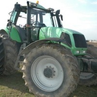 Producteur d'accessoires pour tracteurs, roues pour machines agricoles, Pologne