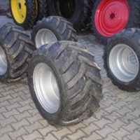 Producteur d'accessoires pour tracteurs, roues pour machines agricoles, Pologne