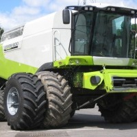 Producteur d'accessoires pour tracteurs, roues pour machines agricoles, Pologne