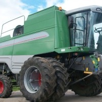 Producteur d'accessoires pour tracteurs, roues pour machines agricoles, Pologne