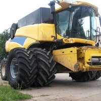 Producteur d'accessoires pour tracteurs, roues pour machines agricoles, Pologne