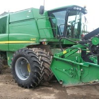 Producteur d'accessoires pour tracteurs, roues pour machines agricoles, Pologne
