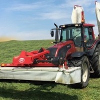 Producteur d'accessoires pour tracteurs, roues pour machines agricoles, Pologne